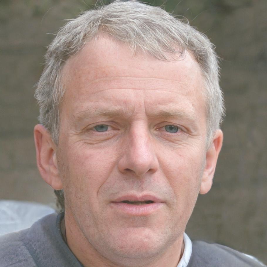 Portrait de Bastien Lachaume